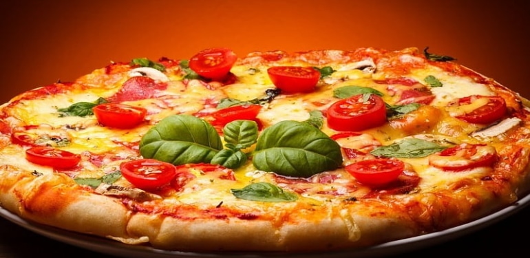 dominos ve pizza hut bitcoin kabul ediyor