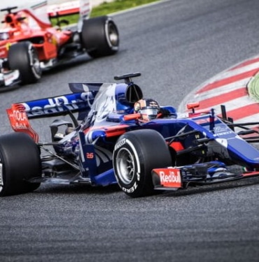 Ethereum yaklaşık iki ay önce en değerli altcoin özelliğini XRP'ye kaptırmıştı. ETH ile XRP arası XRP'nin lehine öylesine açılmıştı ki, fark 5 milyar dolara kadar çıkmıştı.