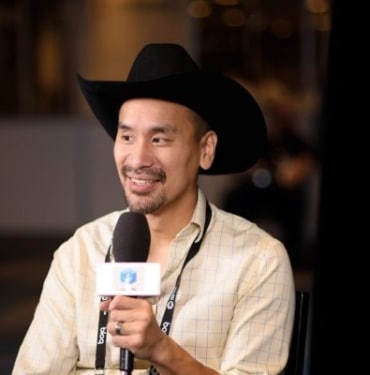 Song, altcoinlere ile portföyünü genişletmek çok da mantıklı olmadığını söylüyor. Song, kripto paraların içerisinde sadece Bitcoin gerçek yatırım aracıdır