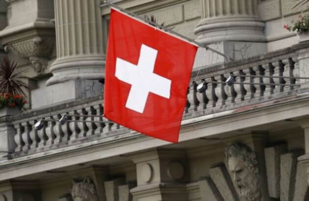 İsviçre’nin dev bankasından kripto adımı!