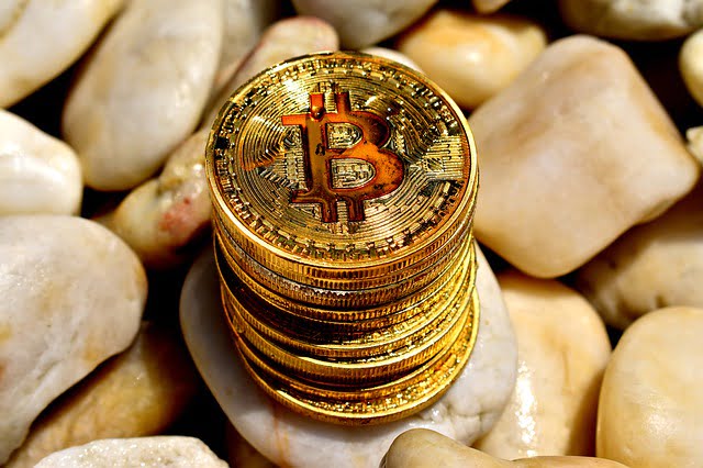 Fiat paralardan kaçan yatırımcılar, Bitcoin hacmini coşturdu!