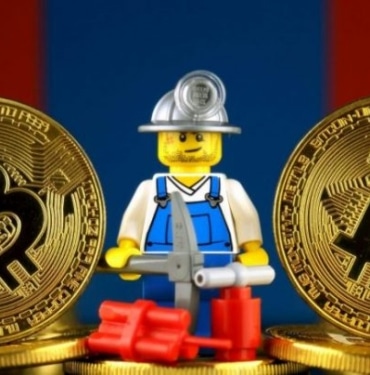 ABD'li dev şirket Bitcoin madenciliğine soyunuyor!