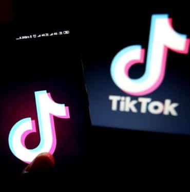 Milyonlar bu yolla Bitcoin'e giriş yapıyor. Neden mi bahsediyoruz? Twitter CEO’su Jack Dorsey’in mobil ödeme uygulaması ve TikTok üzerinden kripto paraları gençlerin ayağına götürmesinden.