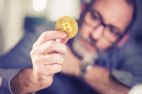 Bitcoin almaya değer mi?