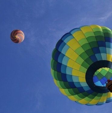 Tarihteki en büyük balon Bitcoin değil bono piyasalarıdır. Bu yönde bir görüşü Max Keiser dile getirdi.