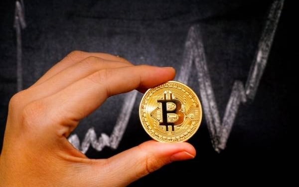 2021'de Bitcoin boğa dönemini başlatan indikatör yine devrede!