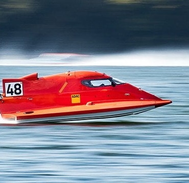 powerboat-2784250_640