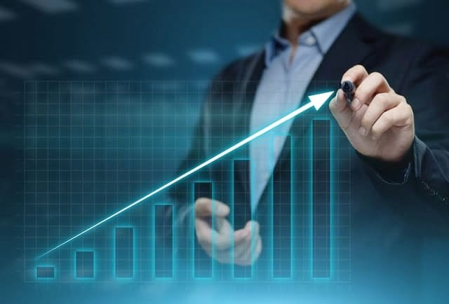 Ünlü trader Cardano ve 4 sıcak coini değerlendirdi