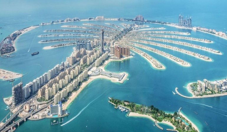 large_dubai-palm-jumeirah-island-shutterstock_1291548640.jpg_3ab124c2b9