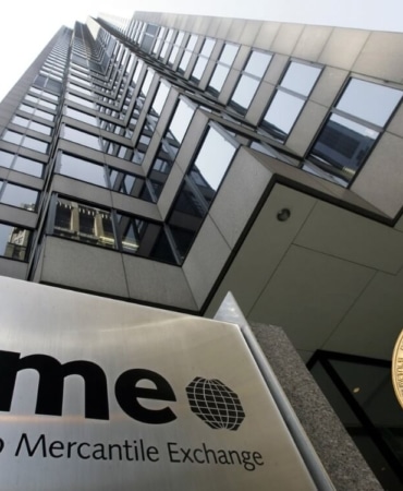 CME-Bitcoin-futures-surge-to-all-time-high-but-theres-a-catch